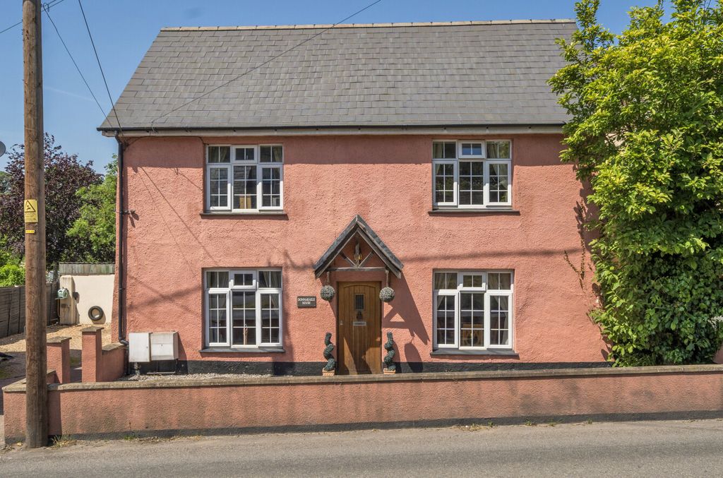 Property photo 1 of 27 1465041-1-6A17494...