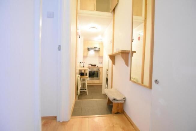 Property photo 3 of 7 Hallway