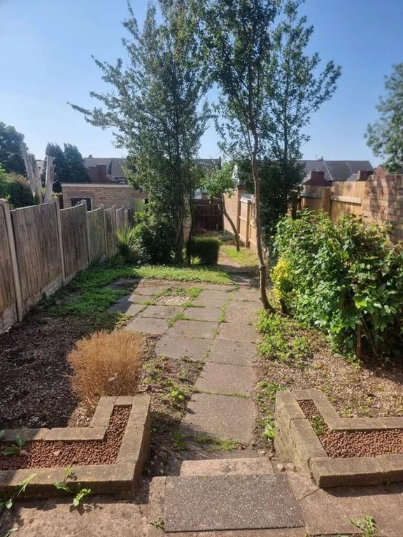Property photo 3 of 13