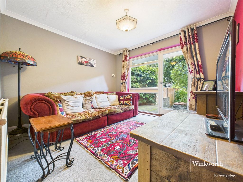 Property photo 2 of 19 Picture No. 04