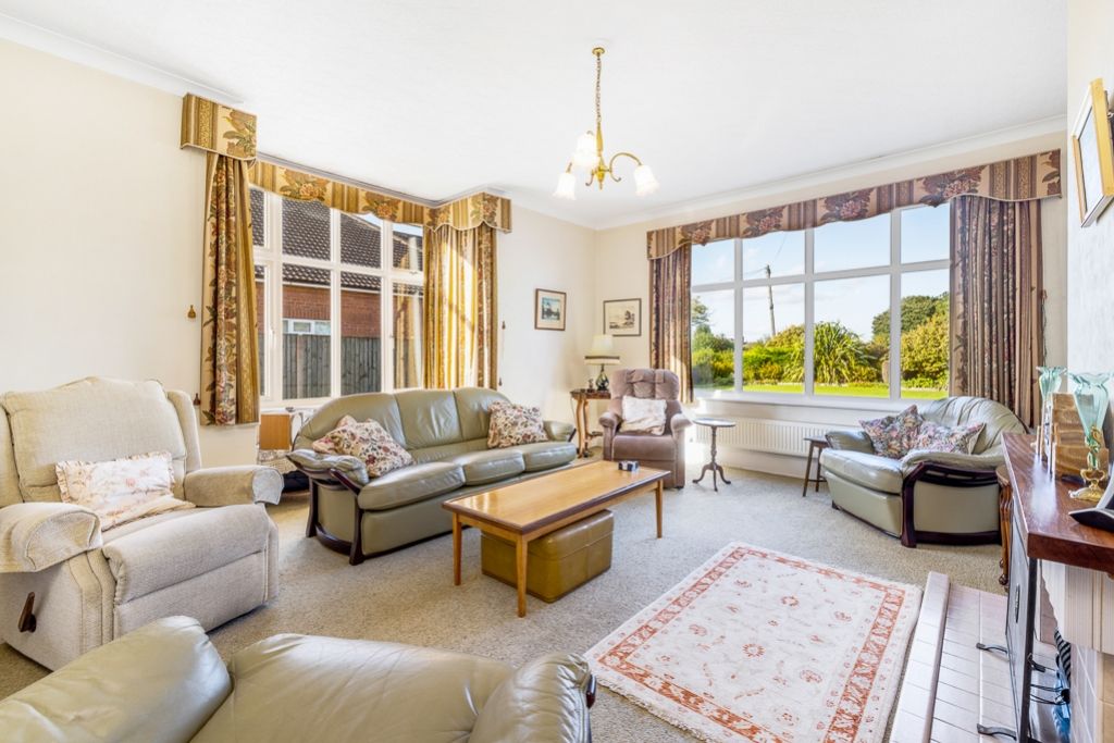 Property photo 2 of 31 Southwood (Frampton)-22