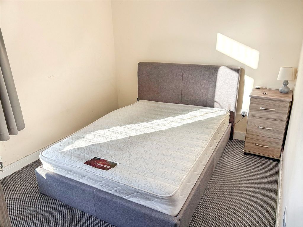 Property photo 3 of 8 Picture No. 08