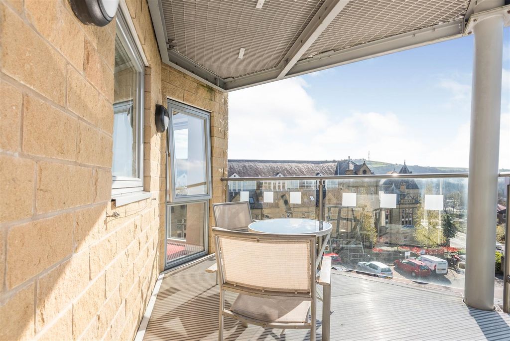 Property photo 1 of 14 0710d56d-5F27-4265-B9c7-1E659c0F4Cfe.Jpg