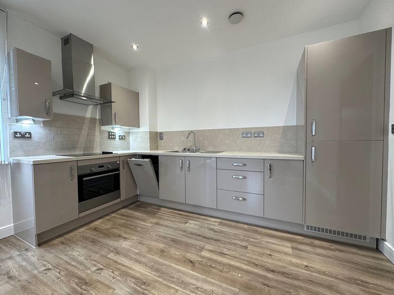 Property photo 2 of 7 Photo 6