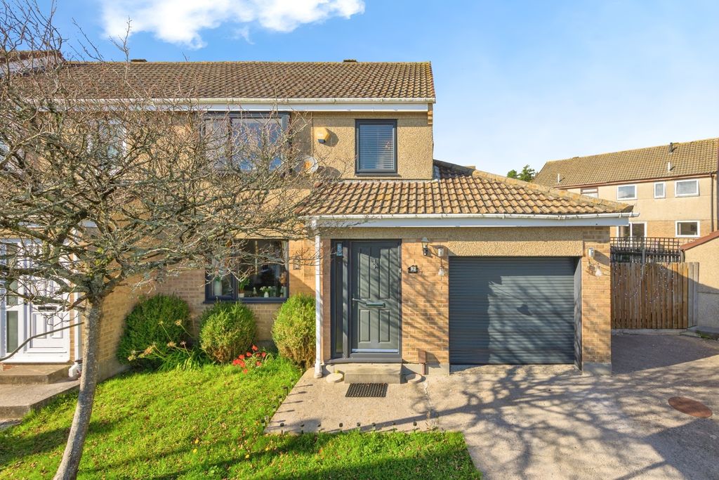 Property photo 1 of 24 Pbox-Img.Jpg