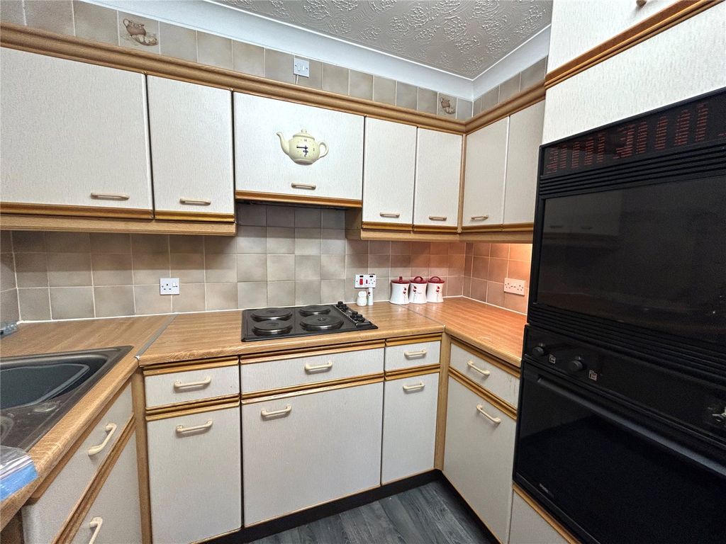 Property photo 3 of 8 Picture No. 03