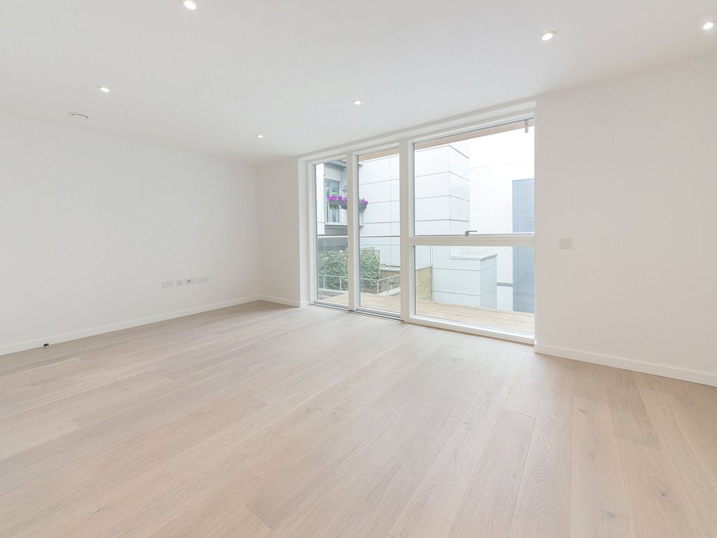 Property photo 1 of 9 Fouberts Place