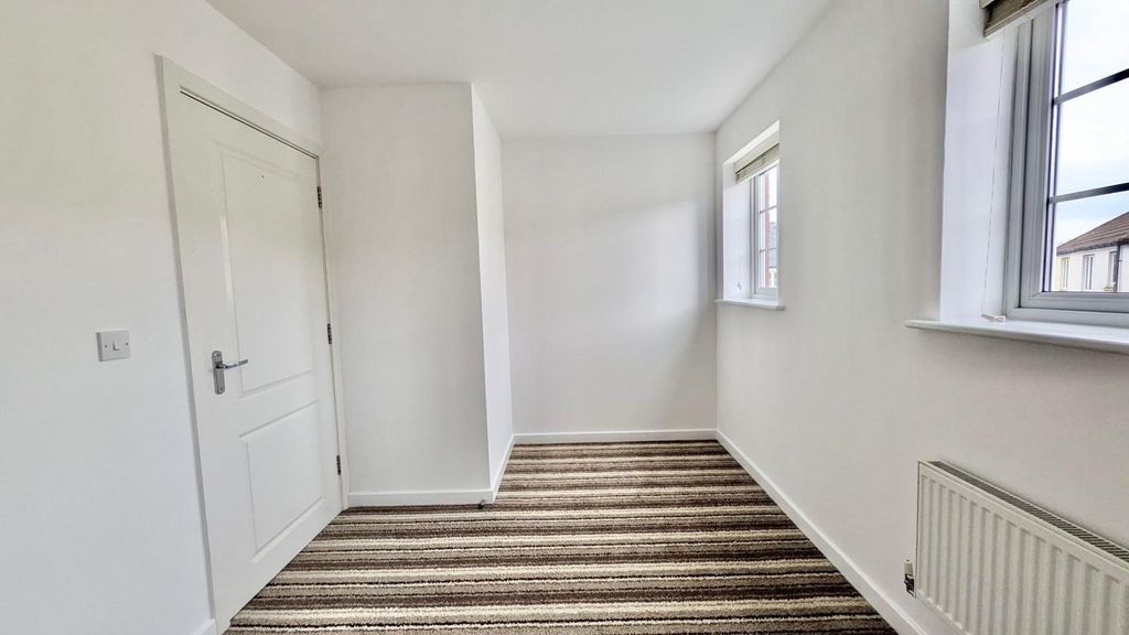 Additional image 9 of 2 bed flat for saleMulholland Way, Highbridge TA9