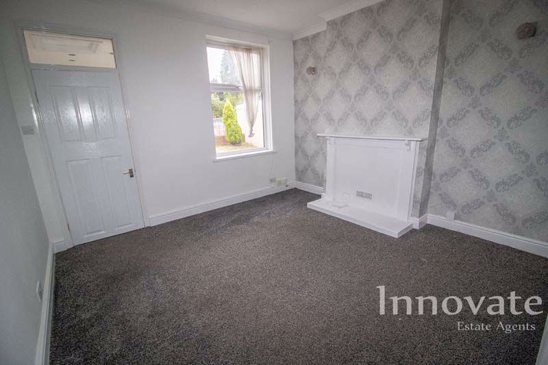 Property photo 3 of 11 Photo 12