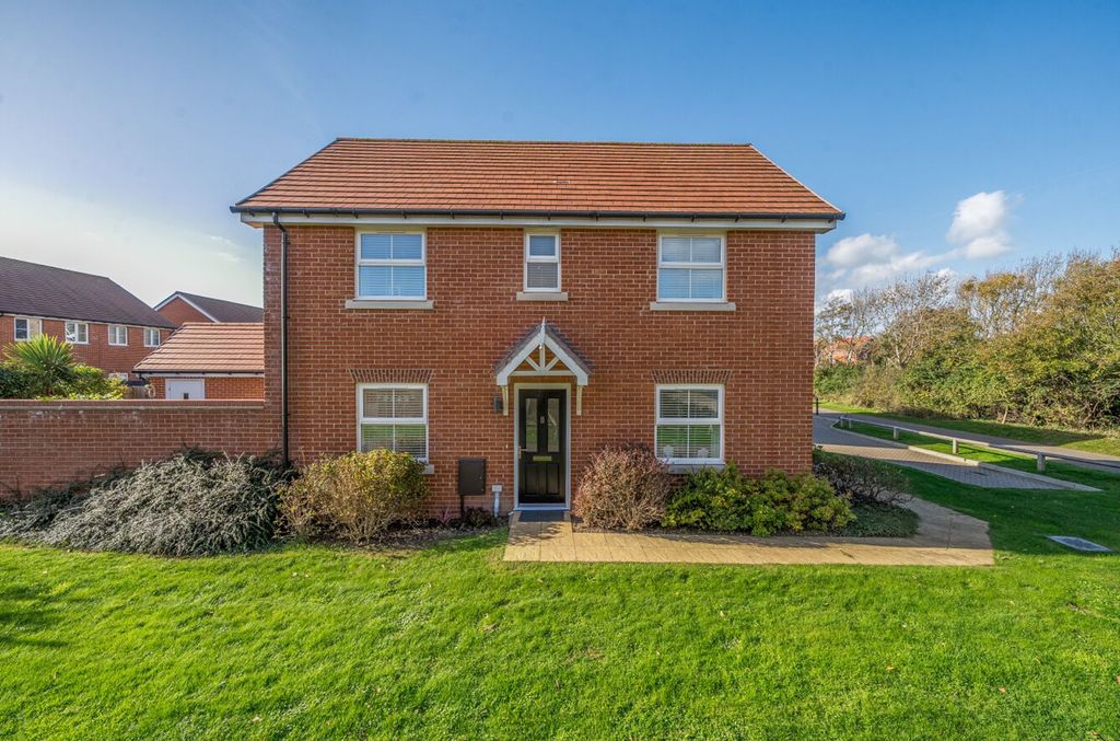 Property photo 1 of 28