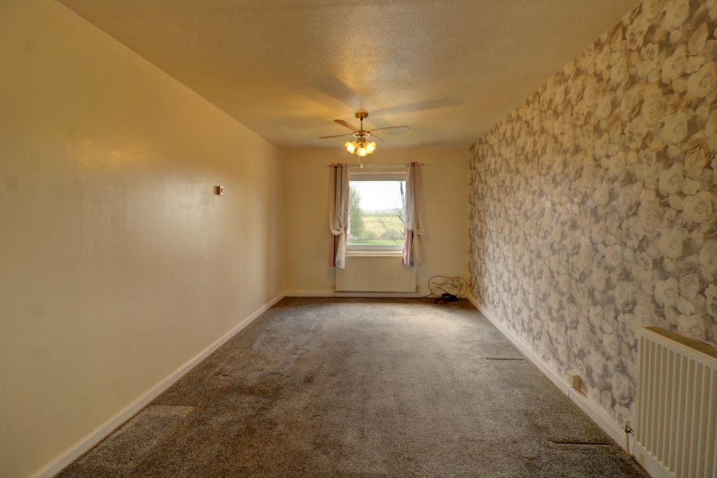 Property photo 3 of 14 3