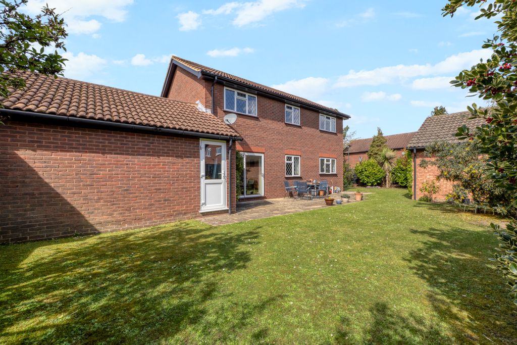 Property photo 3 of 23 Picture No. 51