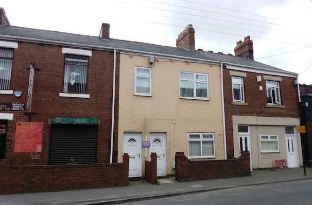 Property photo 1 of 7 Photograph 1