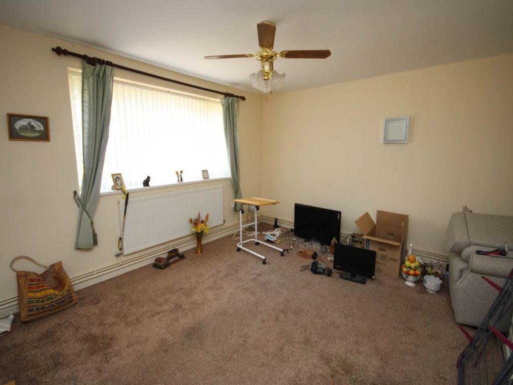 Property photo 3 of 11 Img_2680