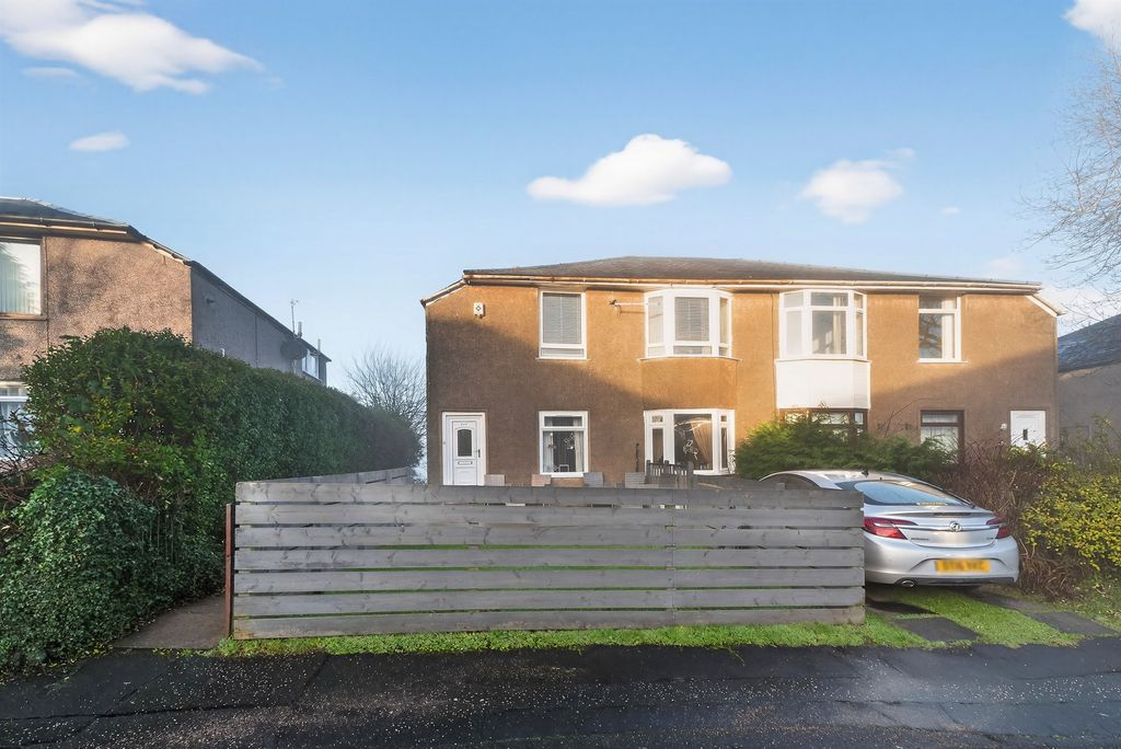 Property photo 1 of 21