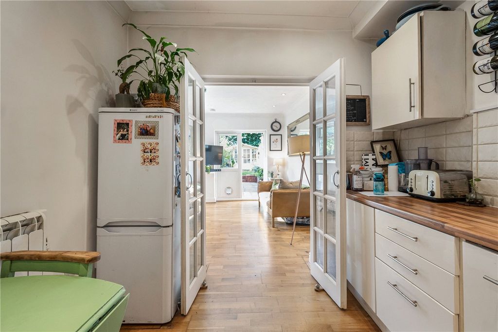 Property photo 2 of 15 Kitchen