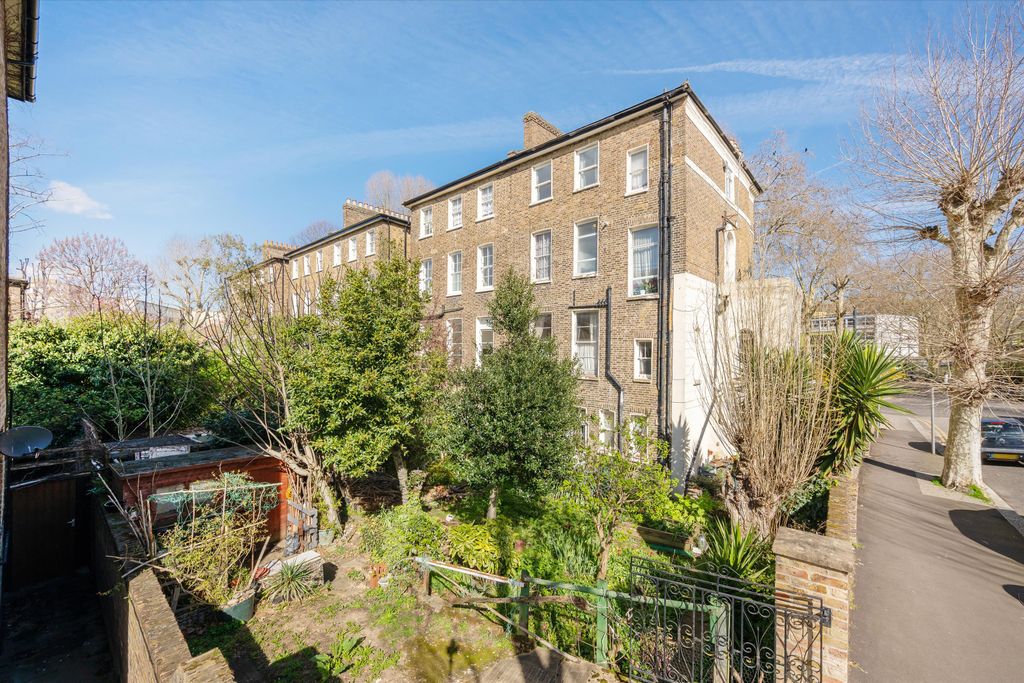 Property photo 2 of 3 Image