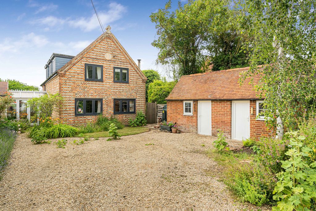 Property photo 1 of 18