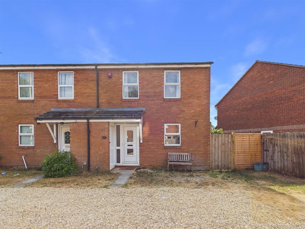 Property photo 1 of 11