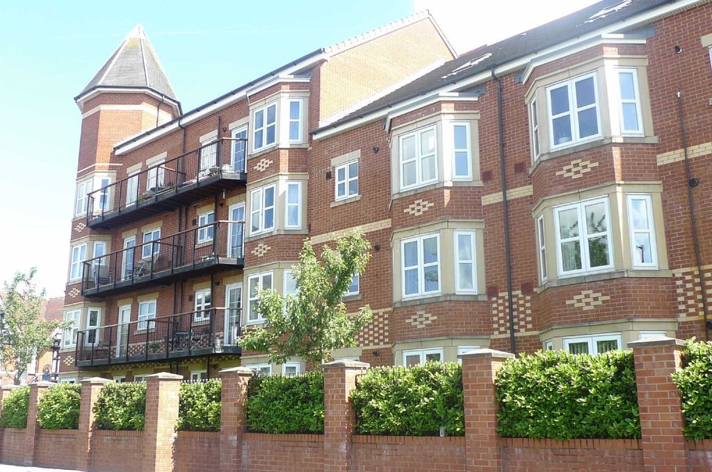 Property photo 1 of 22 Picture No. 28