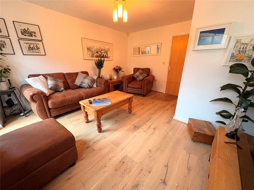 Property photo 2 of 15 Picture No. 09