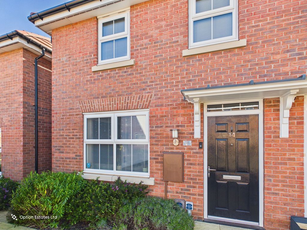 Property photo 2 of 19