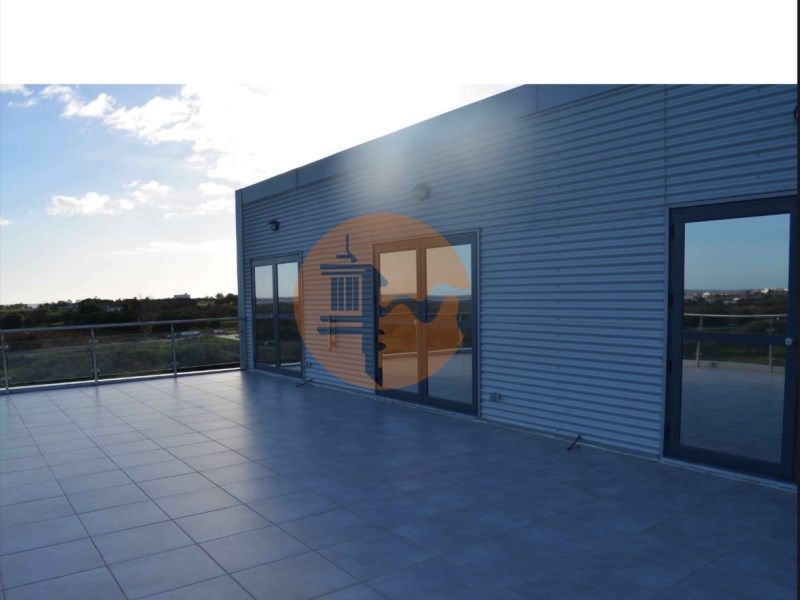 Property photo 2 of 69