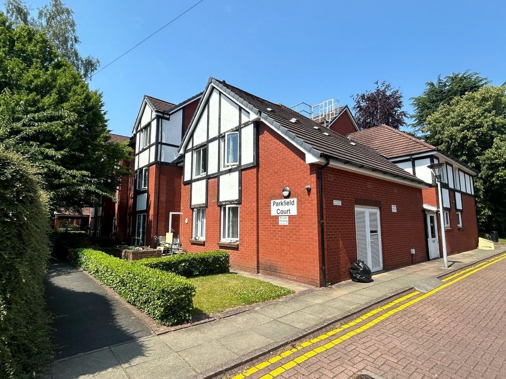 Property photo 1 of 11