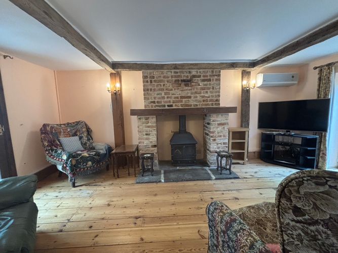 Property photo 3 of 12 Property