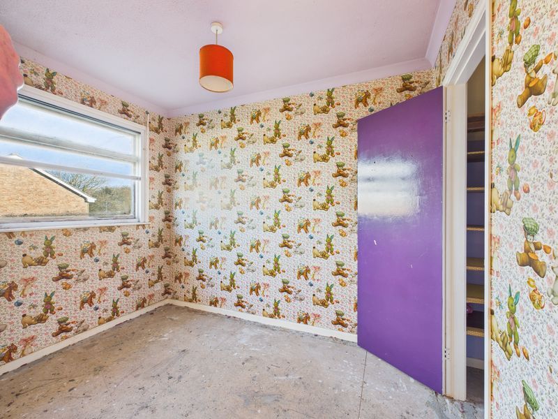 Property photo 3 of 8 Bedroom