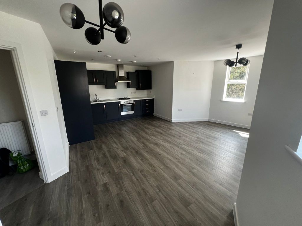 Property photo 3 of 5 Kitchen