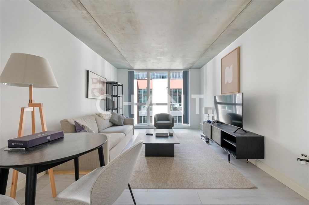 Property photo 1 of 10 Picture No. 13