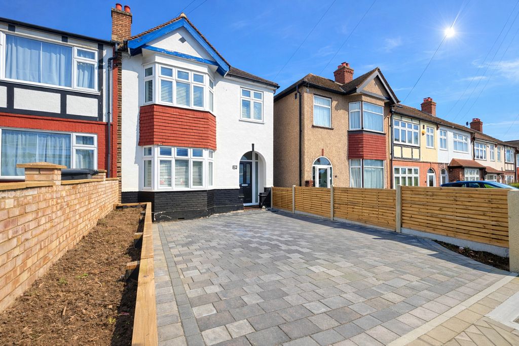 Property photo 1 of 22