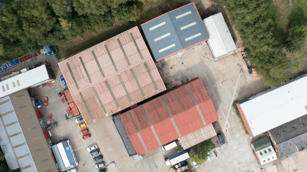 Property photo 2 of 10 230915 Blacknest Ind Est5.Jpg