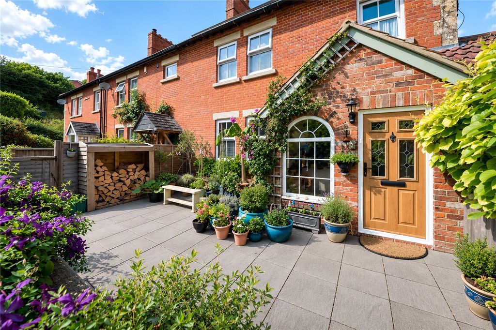 Property photo 1 of 35 Picture No. 75
