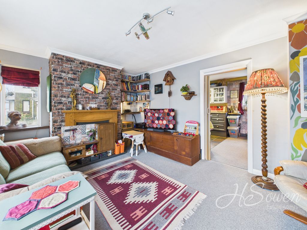 Property photo 3 of 28 Photo 19