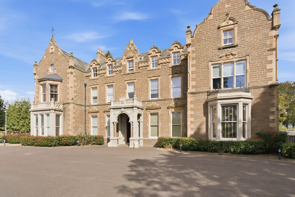 Property photo 1 of 24 Primary Property Image