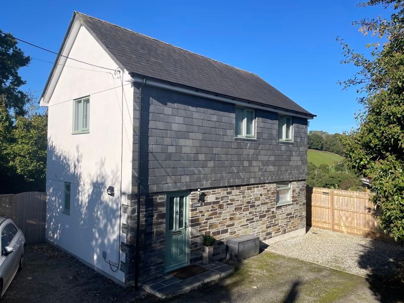 Property photo 1 of 8 Photo 1