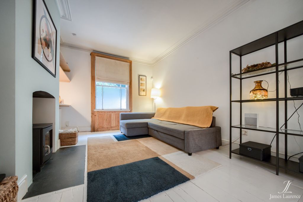 Property photo 2 of 24