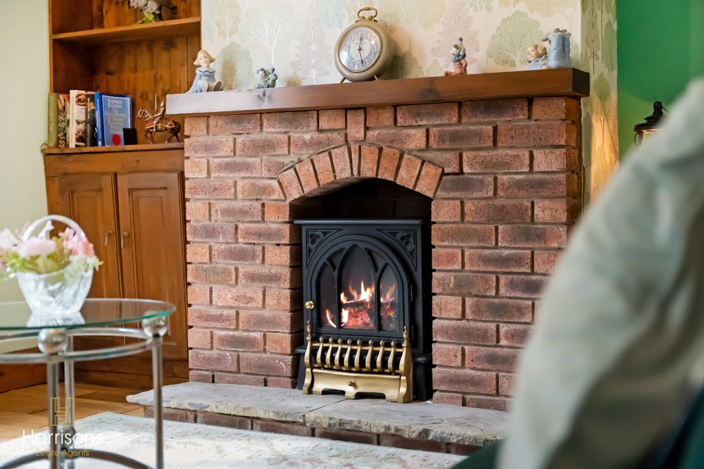 Property photo 3 of 33 2926785
