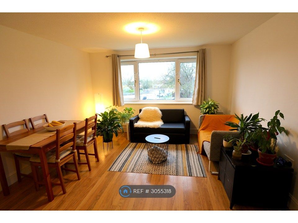 Property photo 1 of 12 Living Room 1