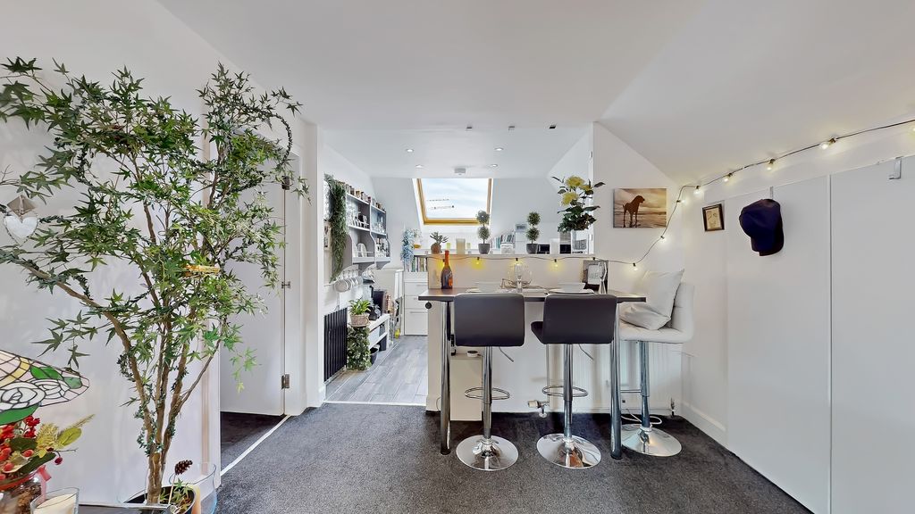 Additional image 5 of 2 bed penthouse for saleHunterhill Road, Paisley PA2