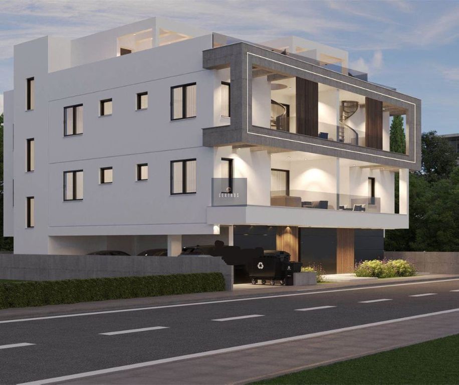 Property photo 3 of 11