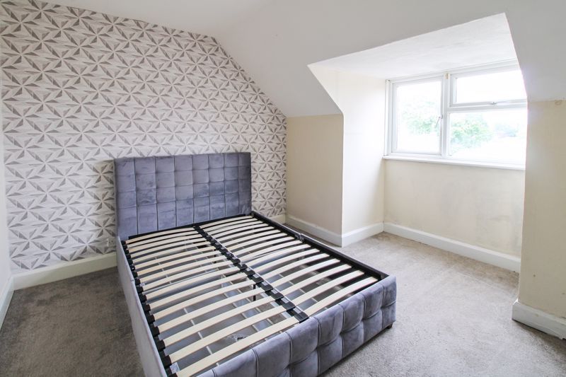 Property photo 3 of 10 Bedroom