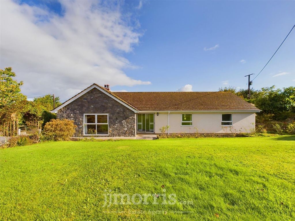 Property photo 3 of 57 Cam01583G0-Pr0187-Still038.Jpg