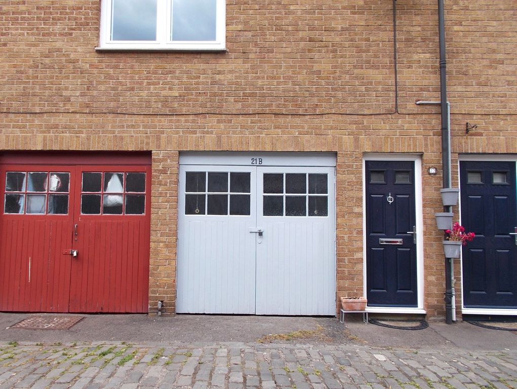 Property photo 2 of 4