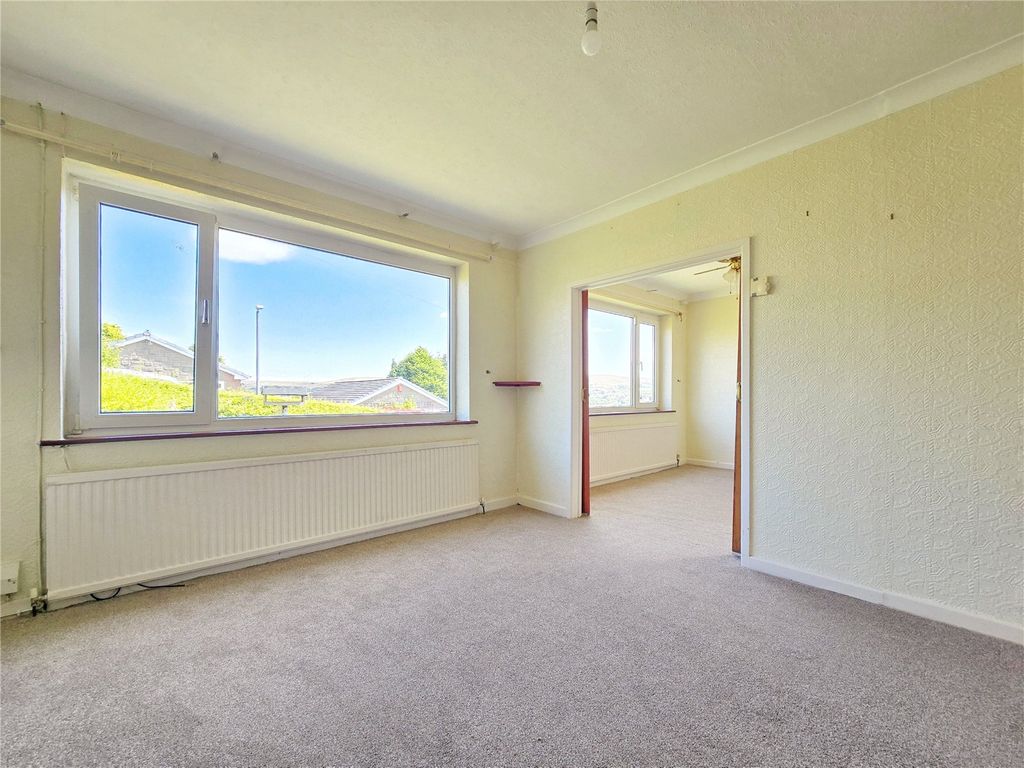 Property photo 3 of 16 Lounge Dining Room