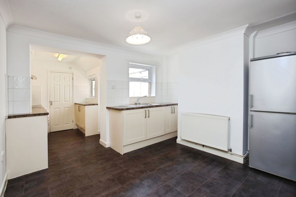 Property photo 2 of 15 Pbox-Img.Jpg