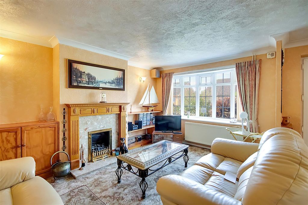 Property photo 2 of 14 Img_3797-Img_3799.Jpg