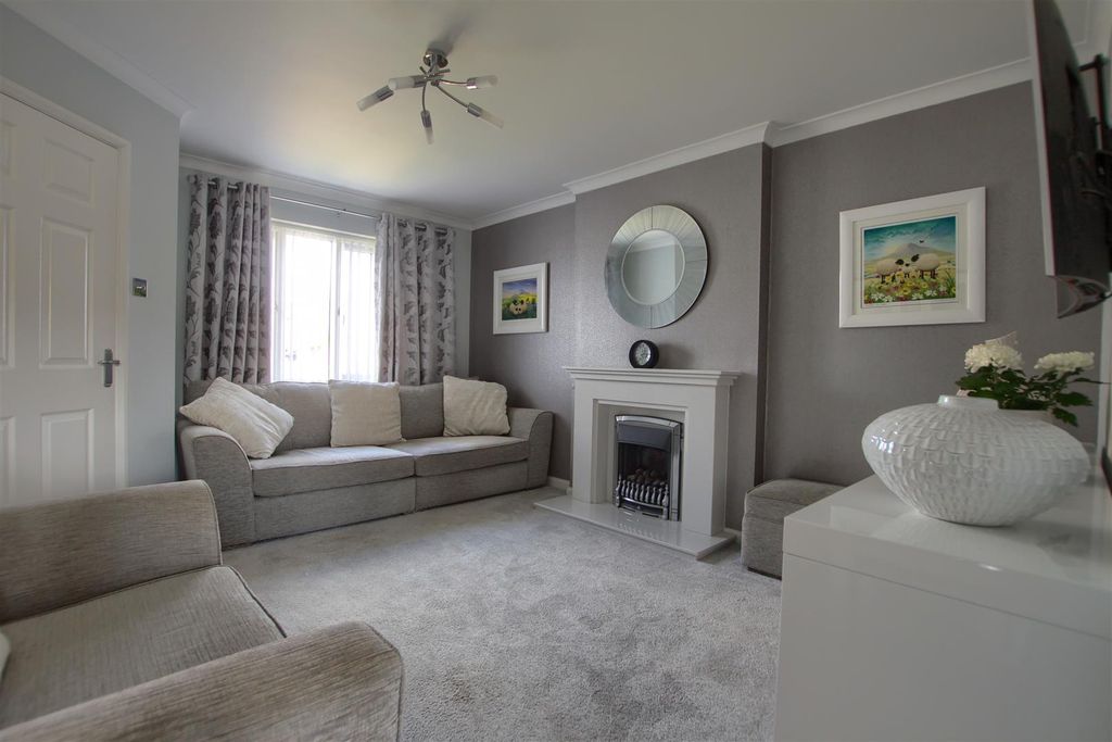 Property photo 2 of 12 Hy4.Jpg